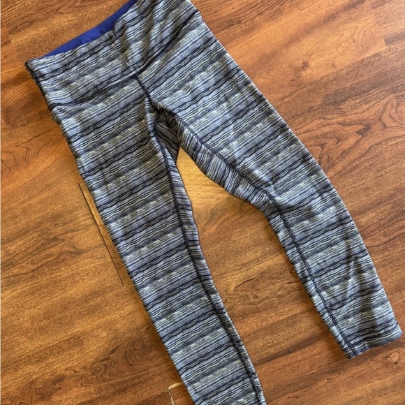 lululemon athletica 4 cobalt blue and Gray Striped Leggings - Picture 1 of 8